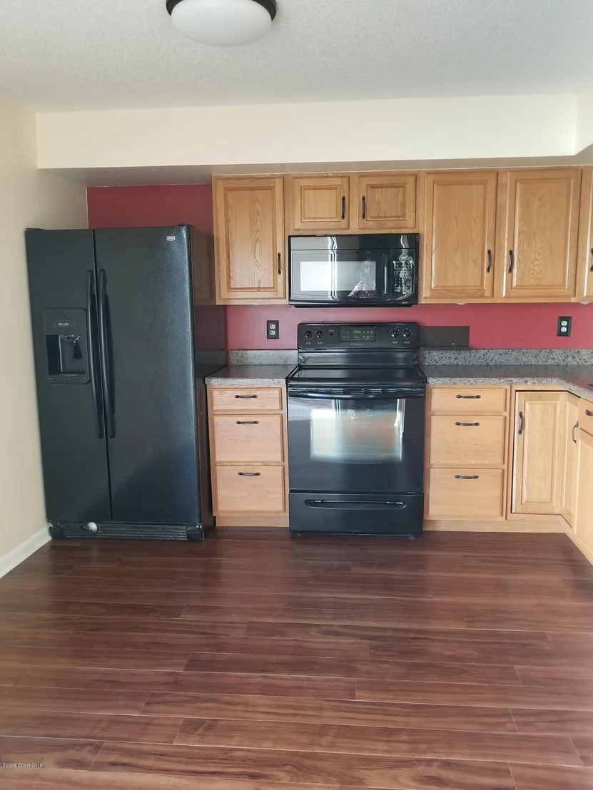 Photo of Unit 26 at 1880 Murrell Road