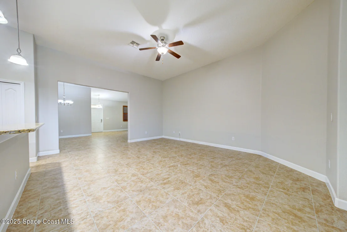 Photo of 3352 Russ Place