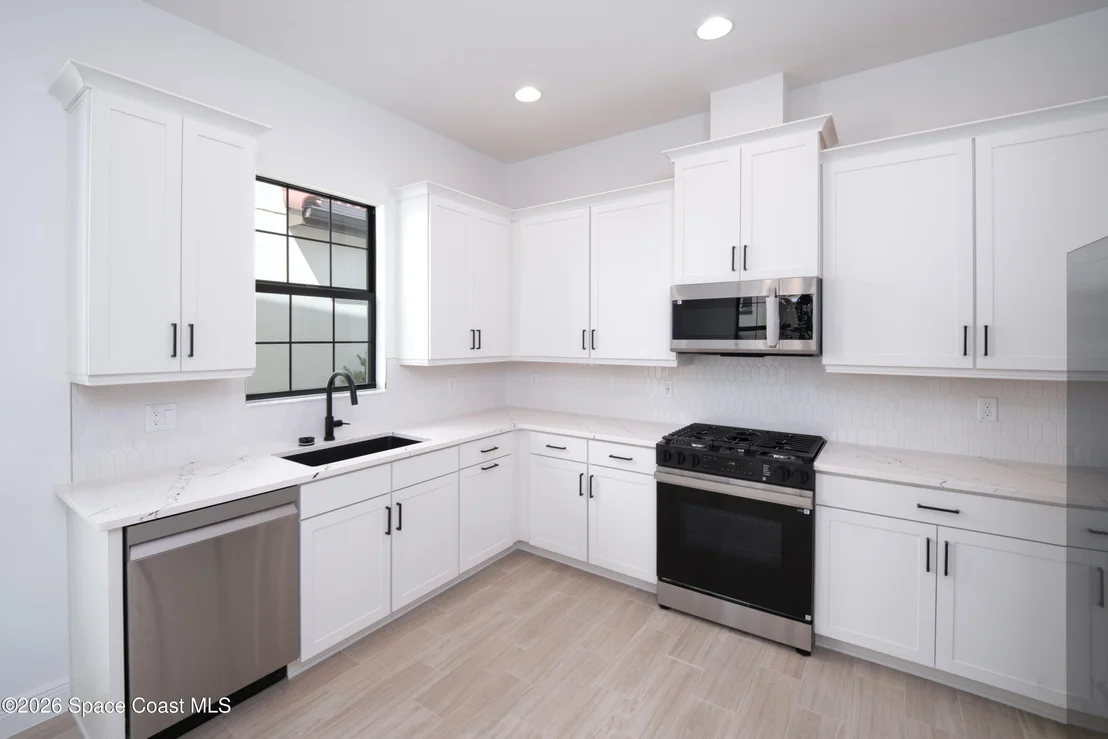 Photo of 2242 Salew Street