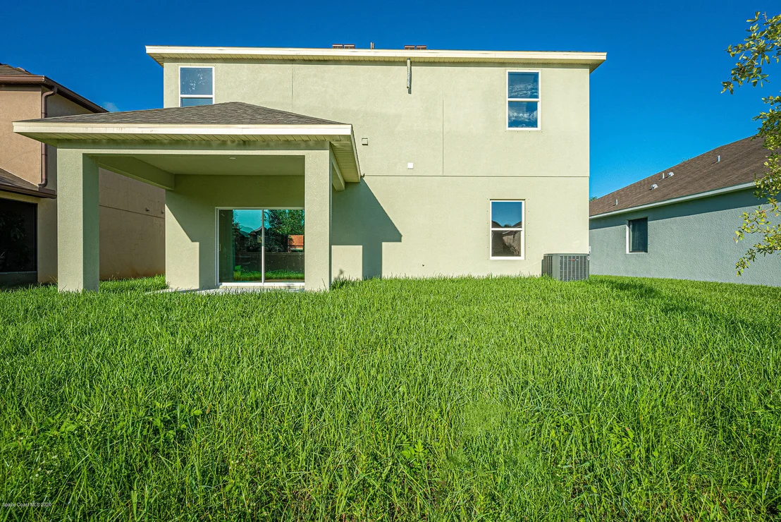 Photo of 475 Dryden Circle