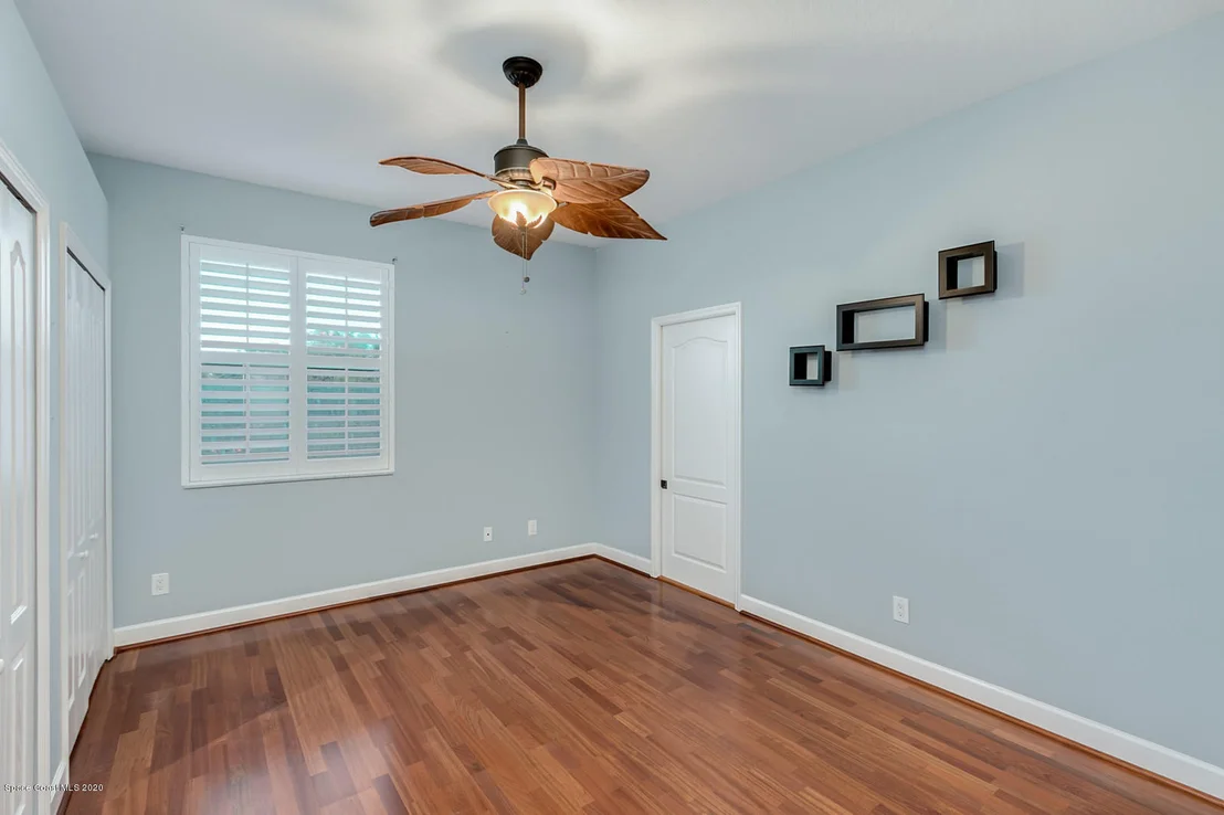 Photo of 5905 Newbury Circle