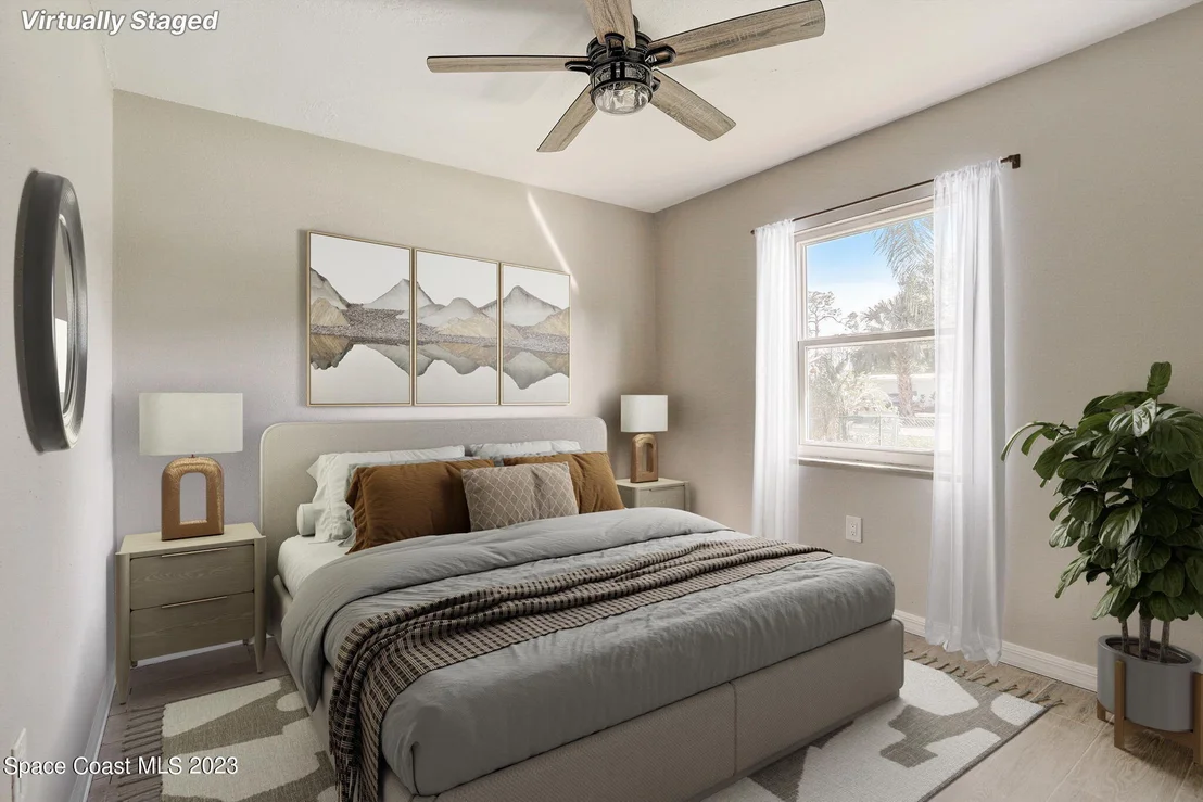 Photo of 2512 N Palm Drive
