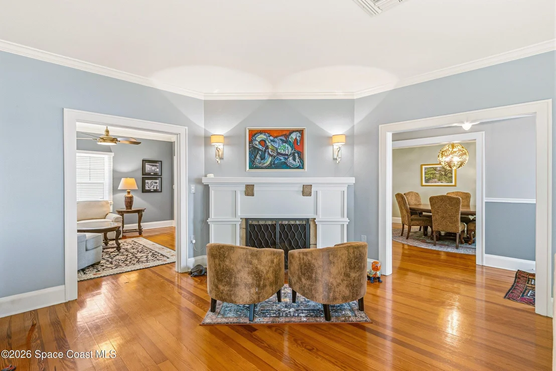 Photo of 409 Rockledge Drive