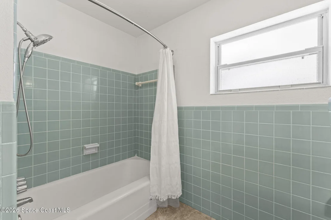 Photo of 415 Hibiscus Trail