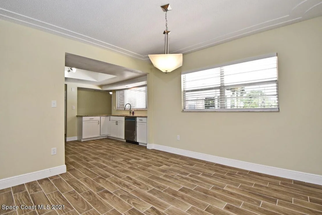 Photo of 1294 Cimarron Circle NE