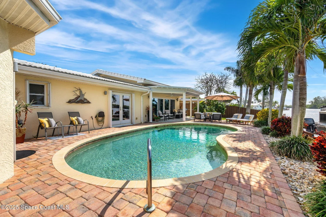 Photo of 561 Capri Road