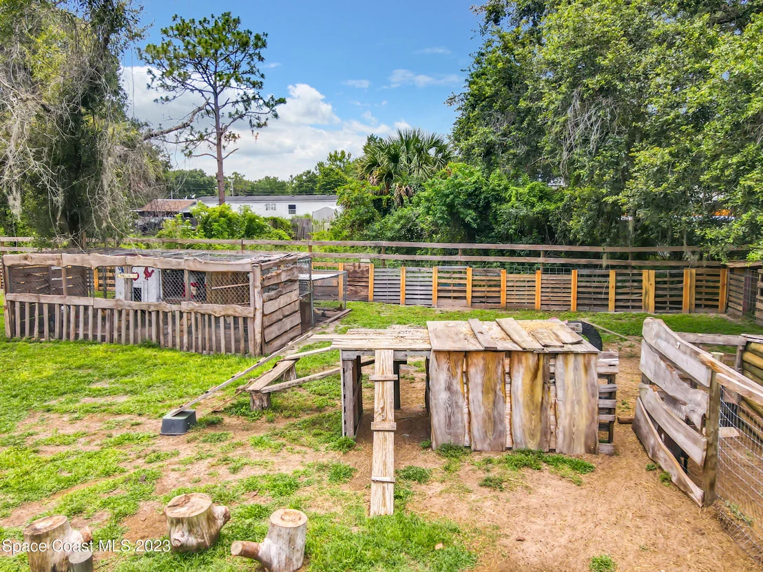 Photo of 9295 Concord Road
