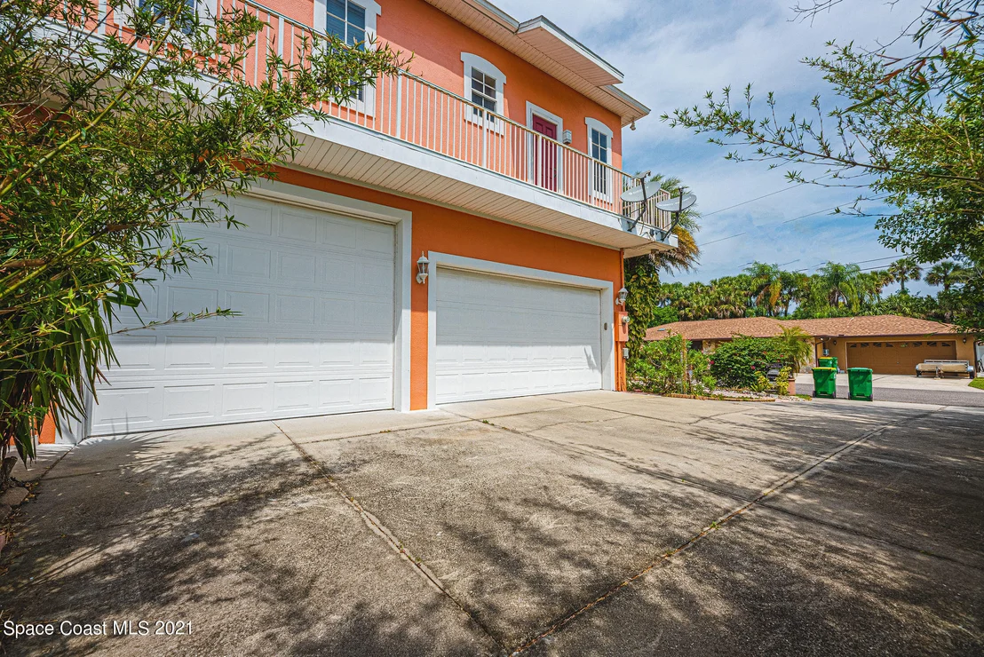 Photo of 585 Amber Lane