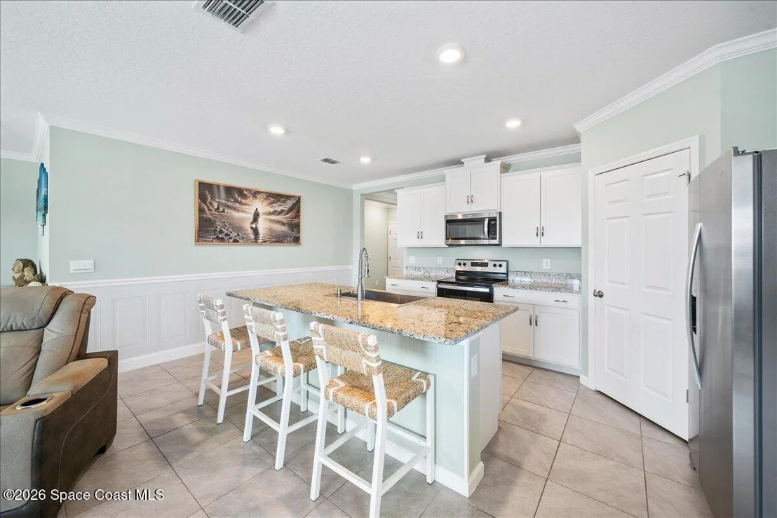 Photo of 7499 Tourmaline Drive