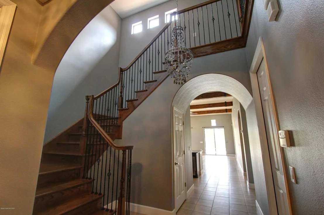 Photo of 409 Montecito Drive