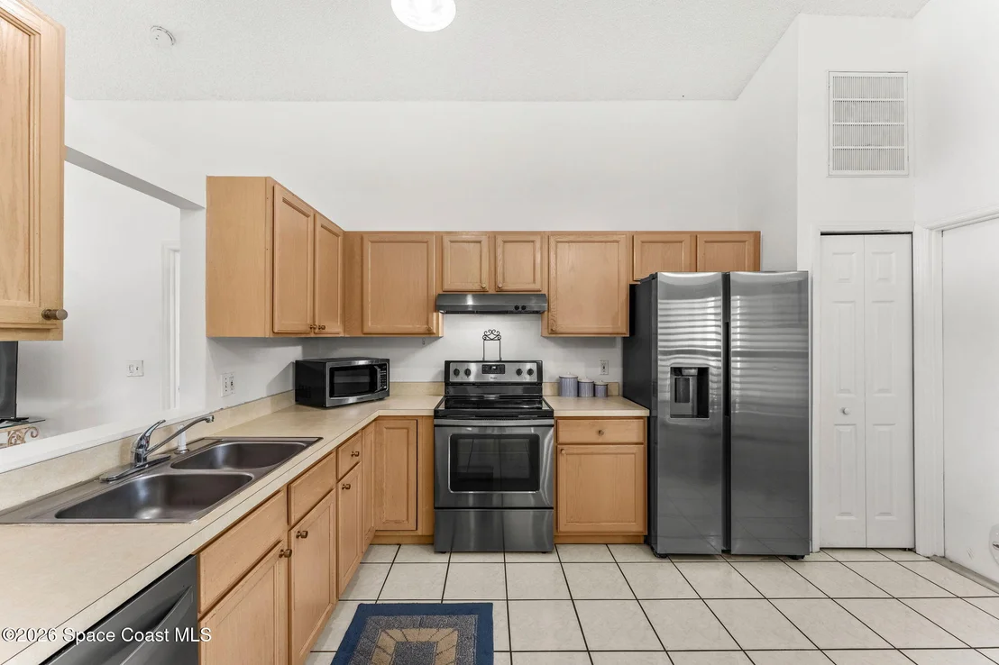 Photo of 1623 Vista Lake Circle