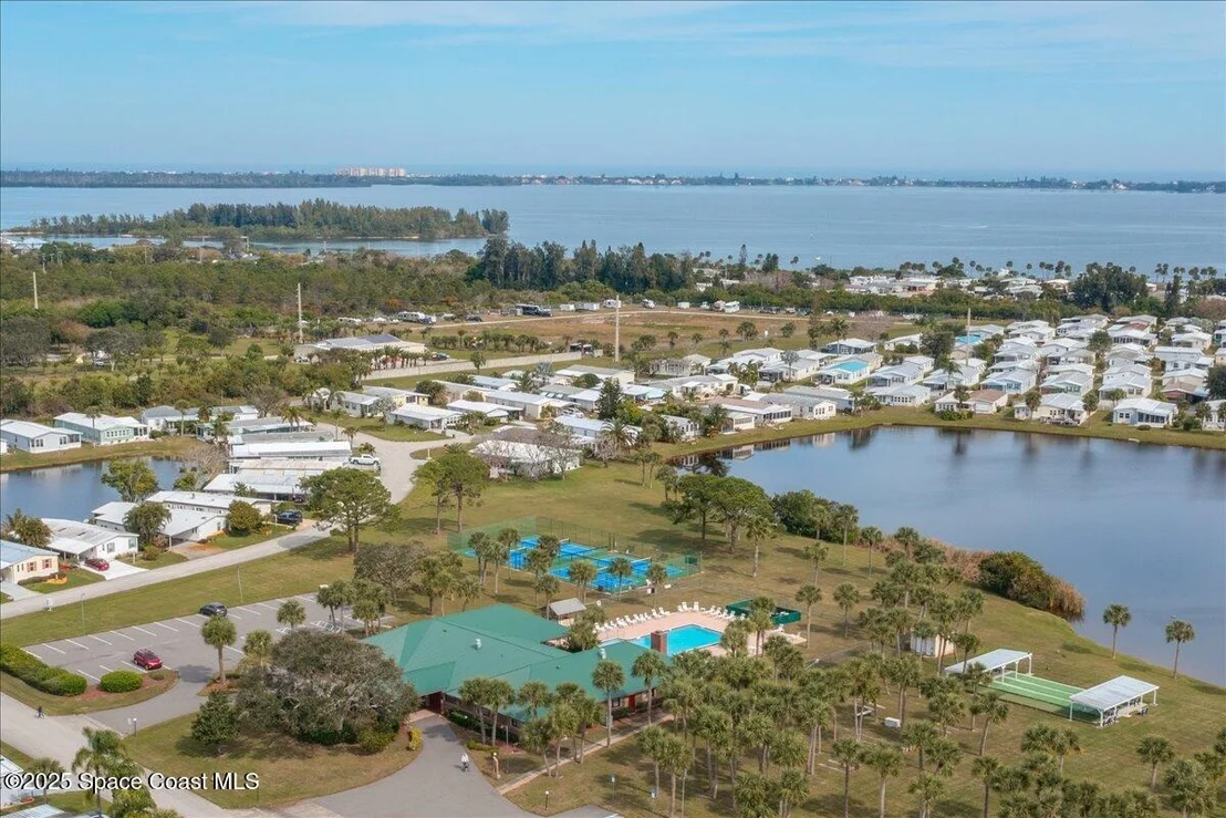 Photo of 1131 Tequesta Drive