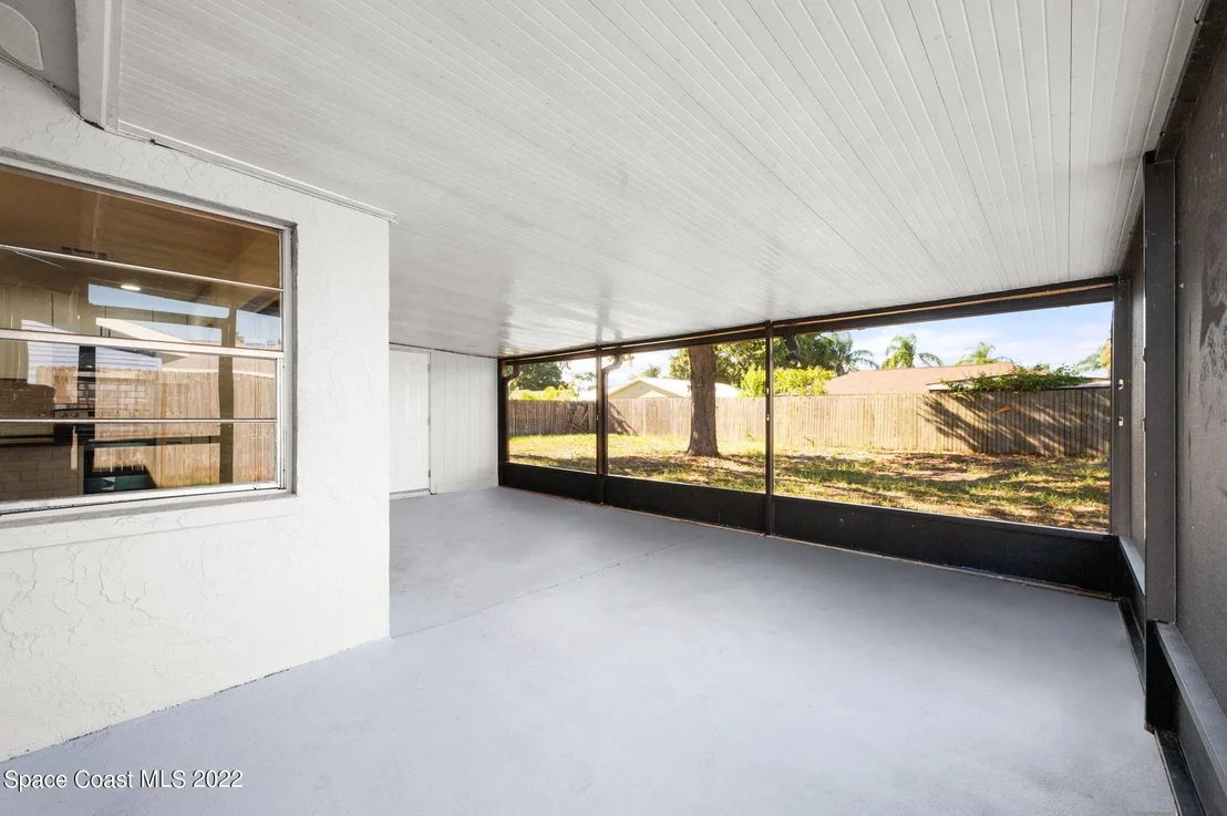 Photo of 2856 Lancaster Road