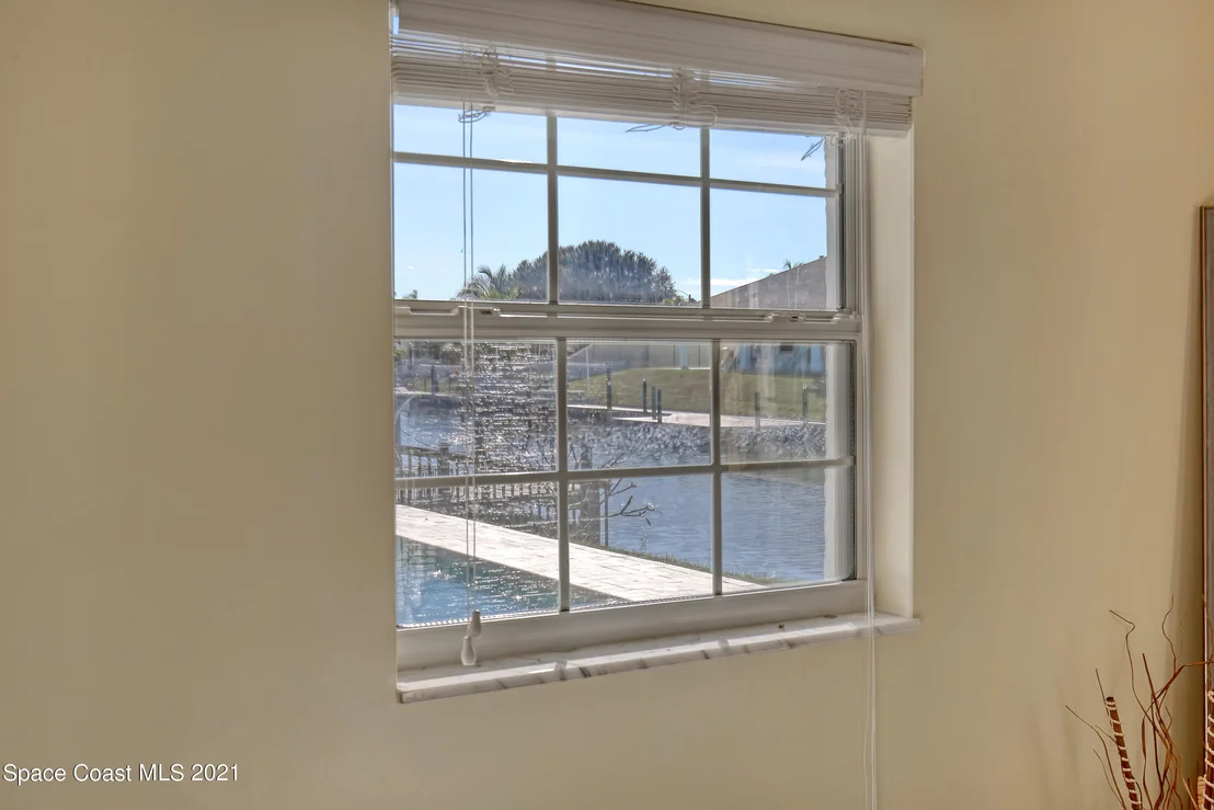 Photo of 444 Sparrow Drive