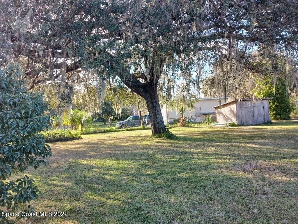Photo of 2816 Pine Avenue