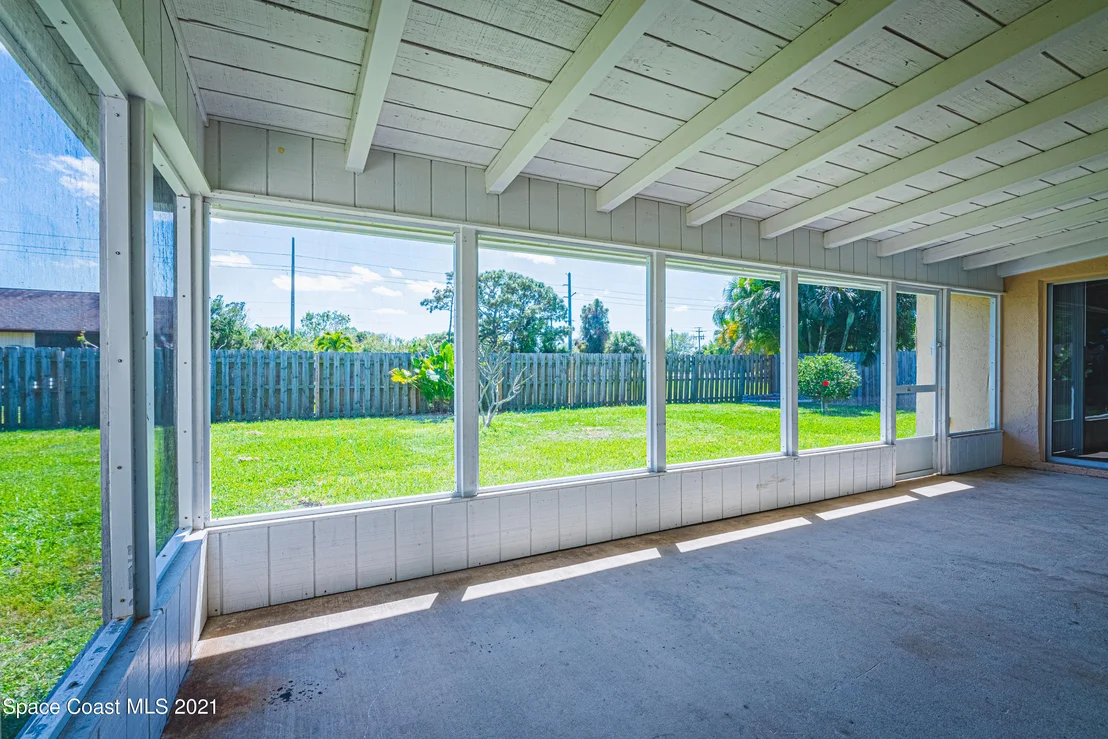 Photo of 2021 Tallpine Road