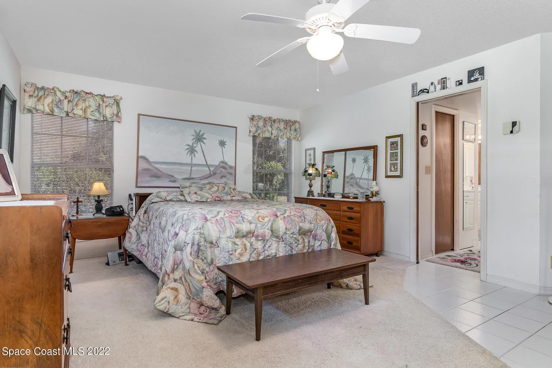 Photo of 4050 Burkholm Road