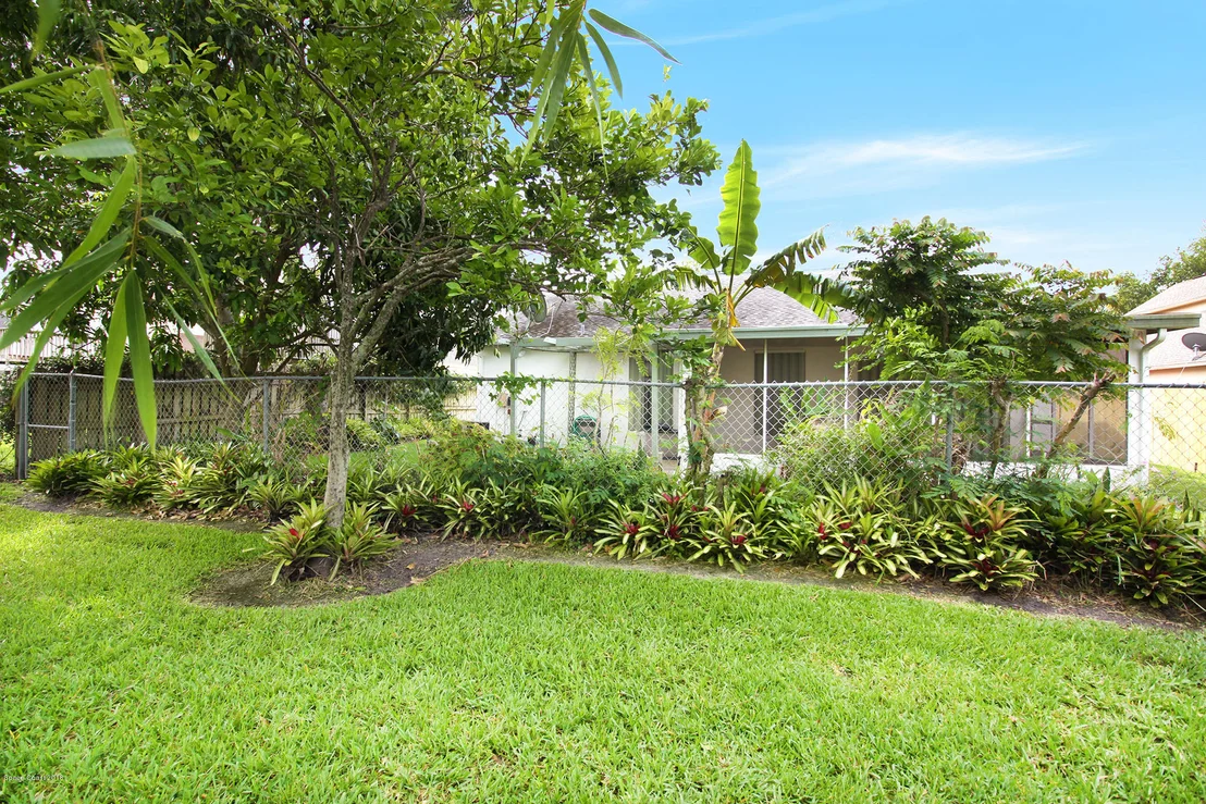 Photo of 1679 Clover Circle