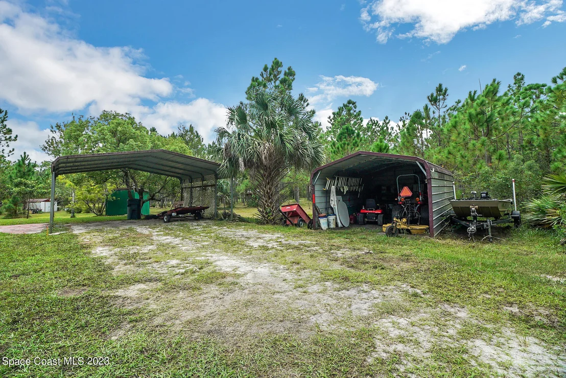 Photo of 1001 Shellcracker Road