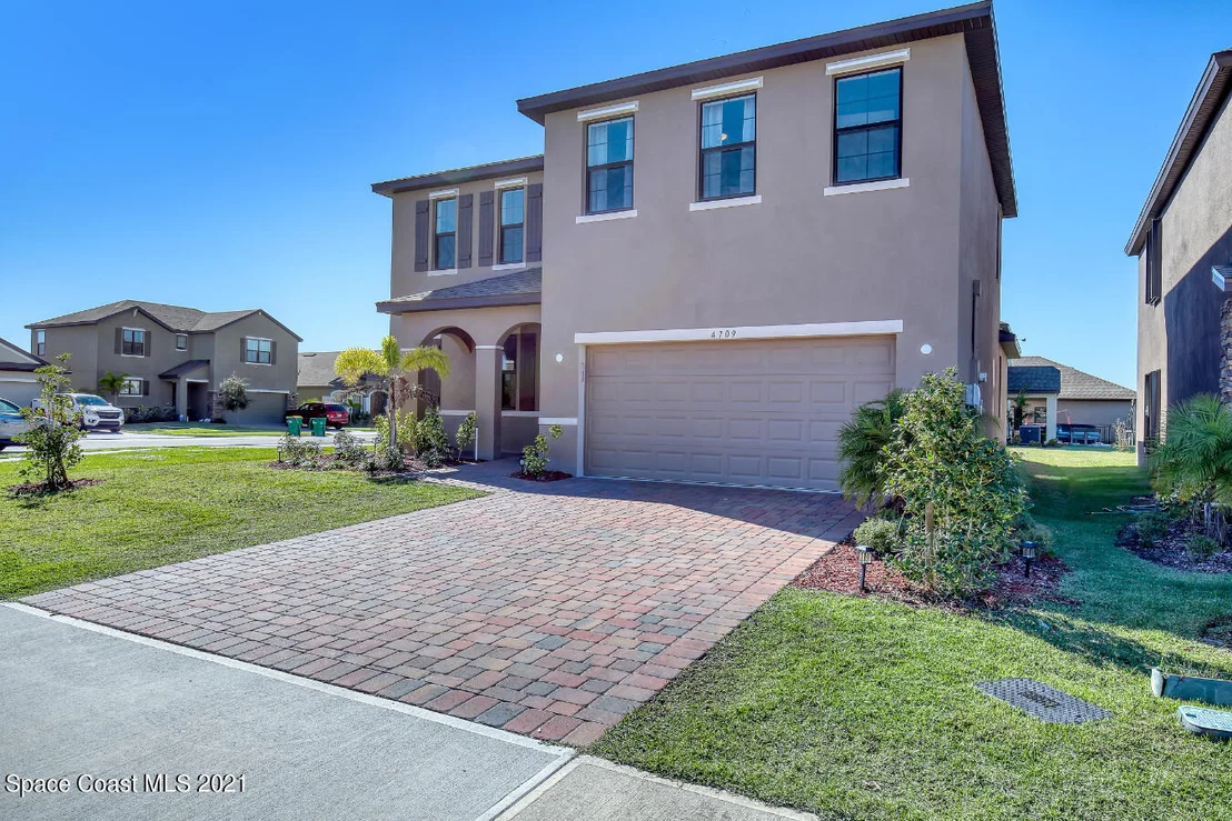 Photo of 4709 Alligator Flag Circle