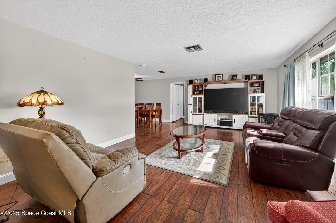 Photo of 4100 Lakemont Road