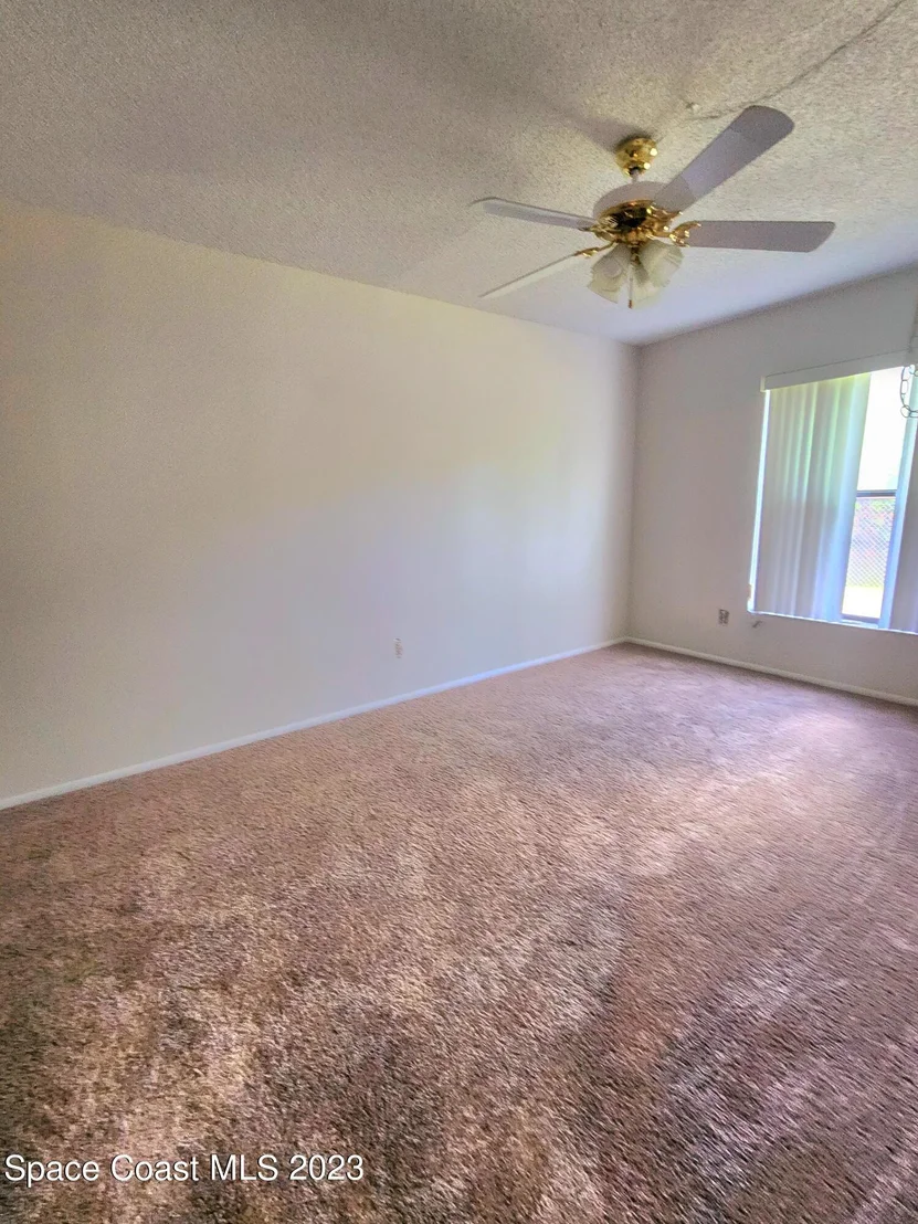 Photo of 2777 Nobility Avenue