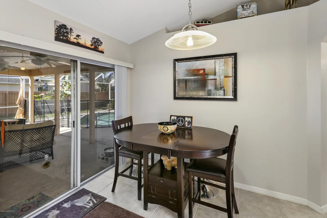 Photo of 3302 Lake View Circle