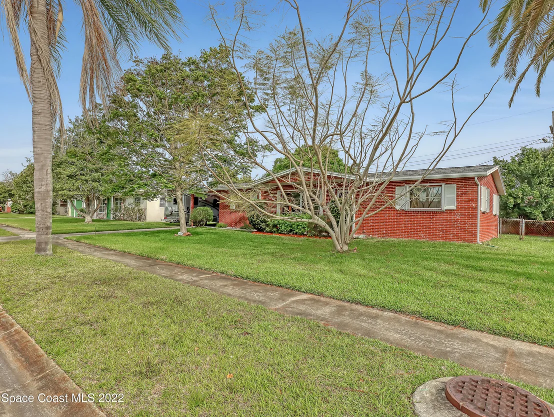 Photo of 1724 N Cadillac Circle N
