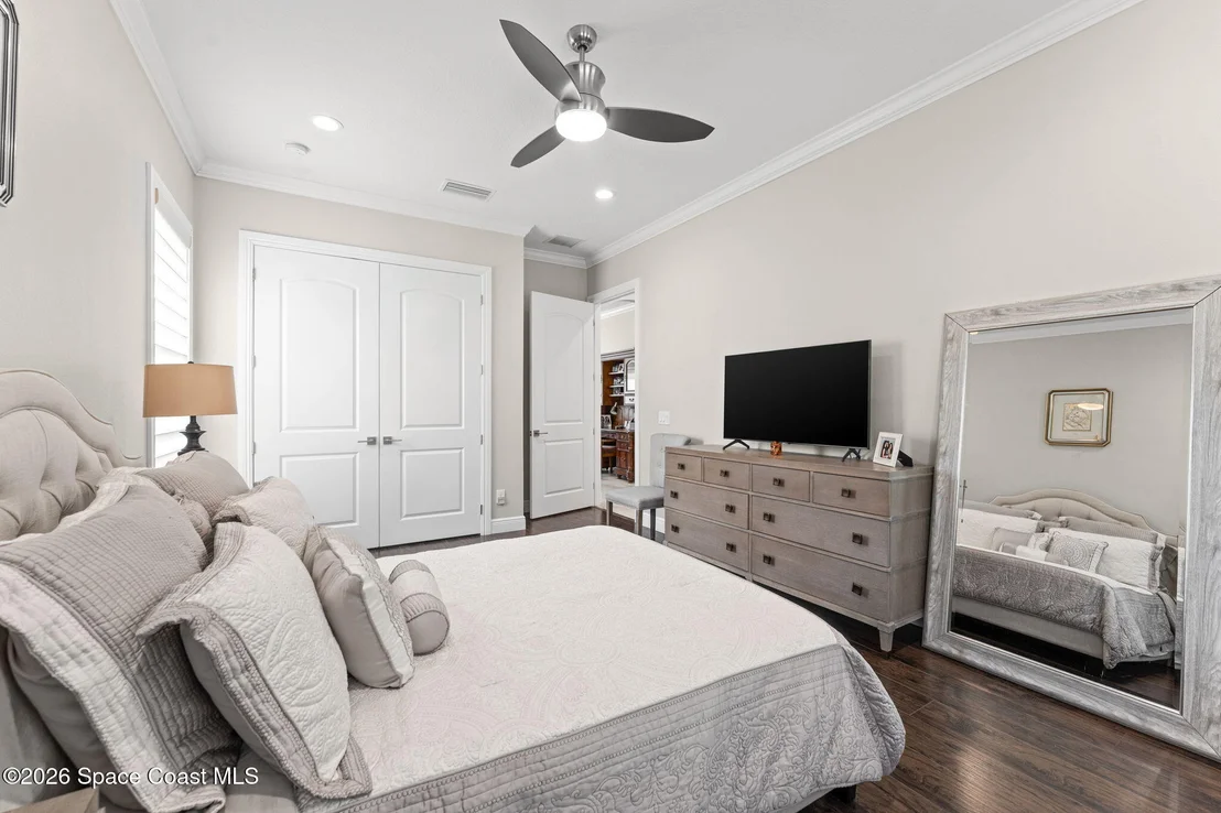 Photo of 3441 N Sylvan Lane