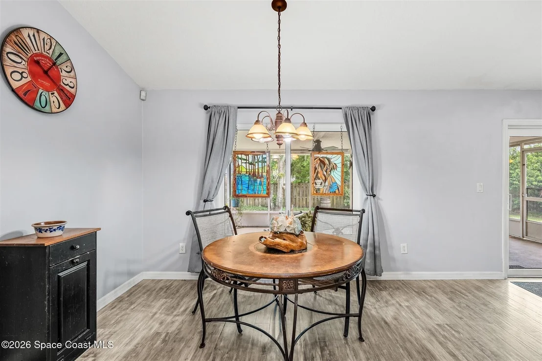 Photo of 4575 Curtis Boulevard