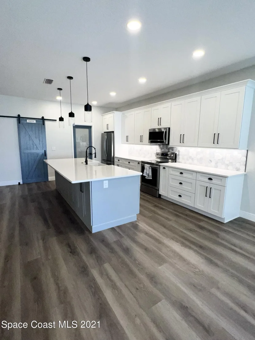 Photo of 5966 Indigo Crossing Drive