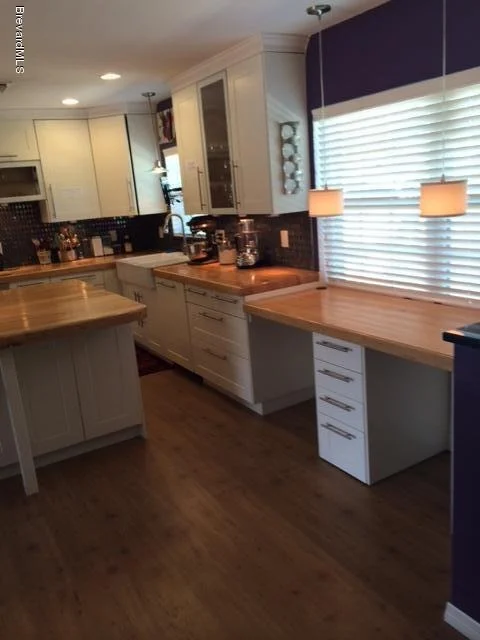 Photo of 1075 Tanglewood Lane