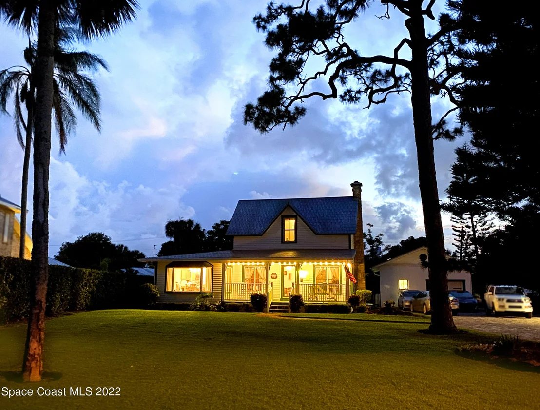 Photo of 1935 Rockledge Drive
