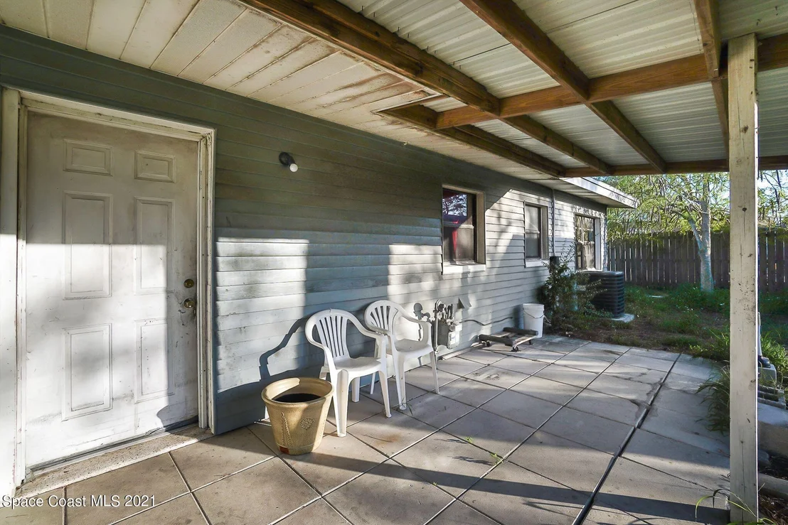 Photo of 705 Thomas Avenue