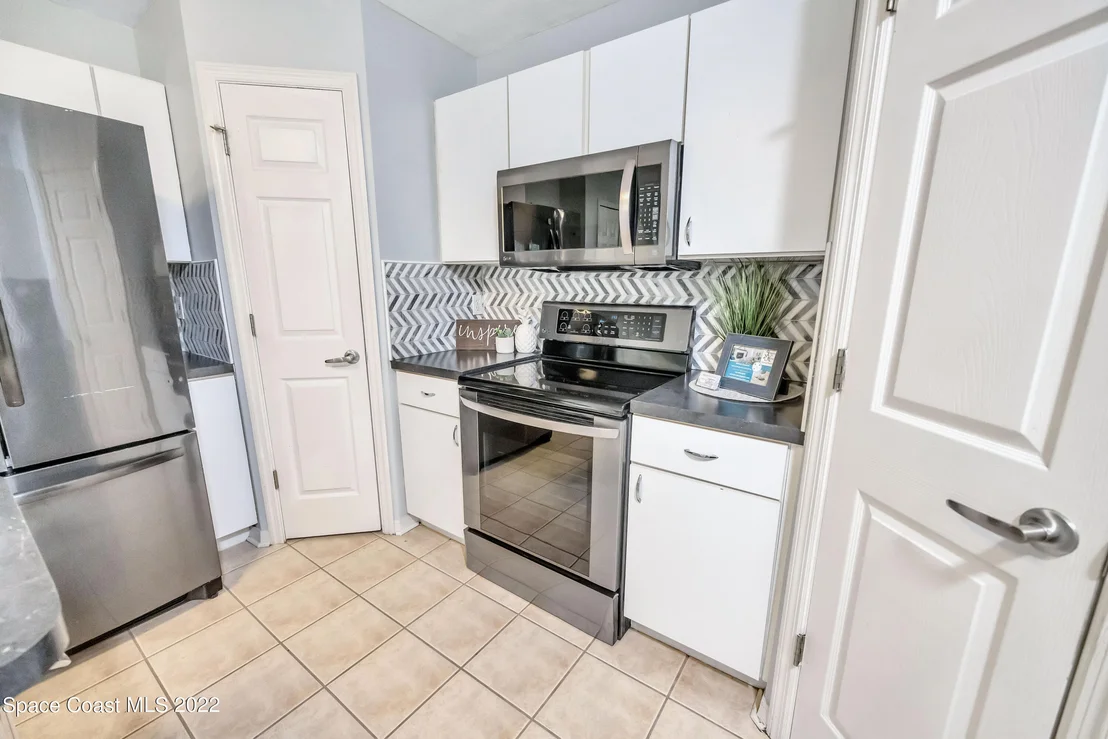 Photo of 276 Mcclain Drive