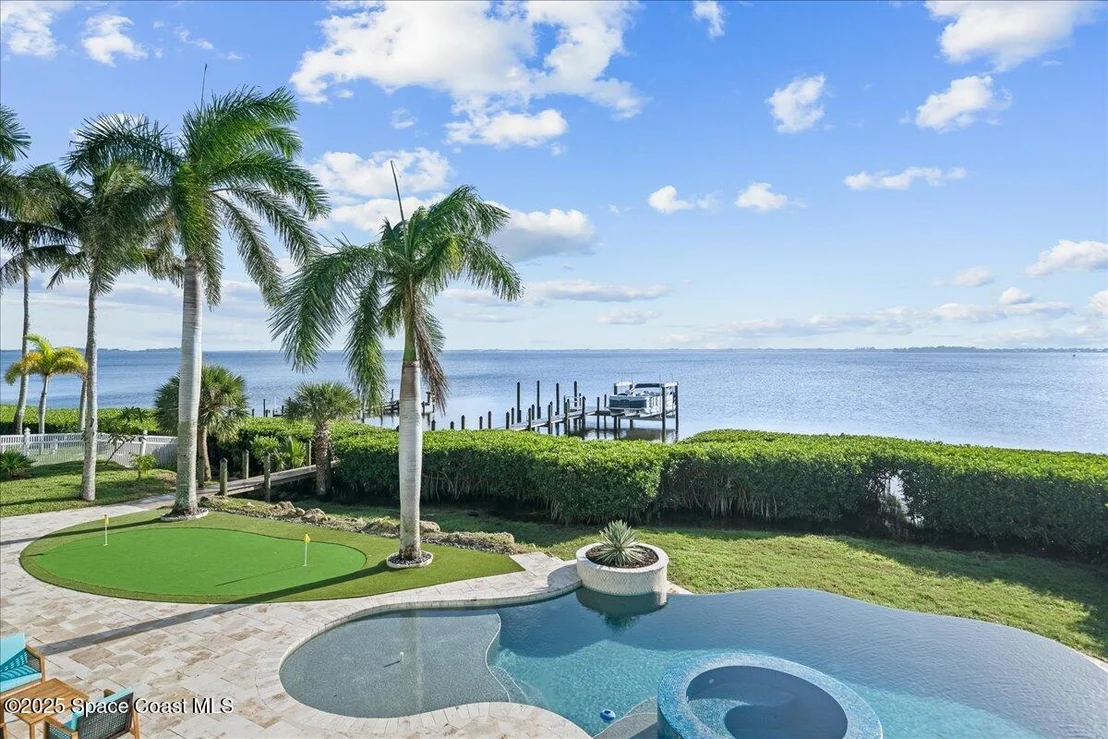 Photo of 182 Bayshore Drive