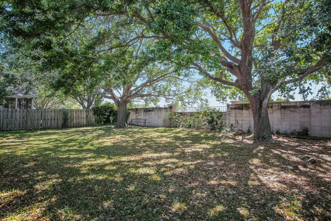 Photo of 7217 Hammock Lakes Drive