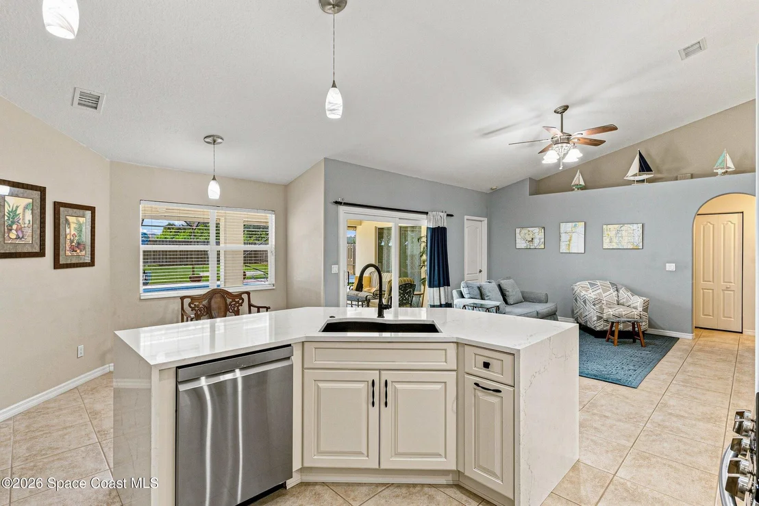Photo of 1933 Woodfield Circle
