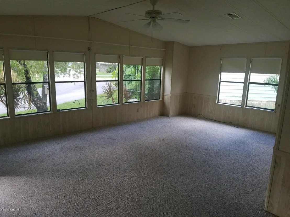 Photo of 4450 Twin Lakes Drive