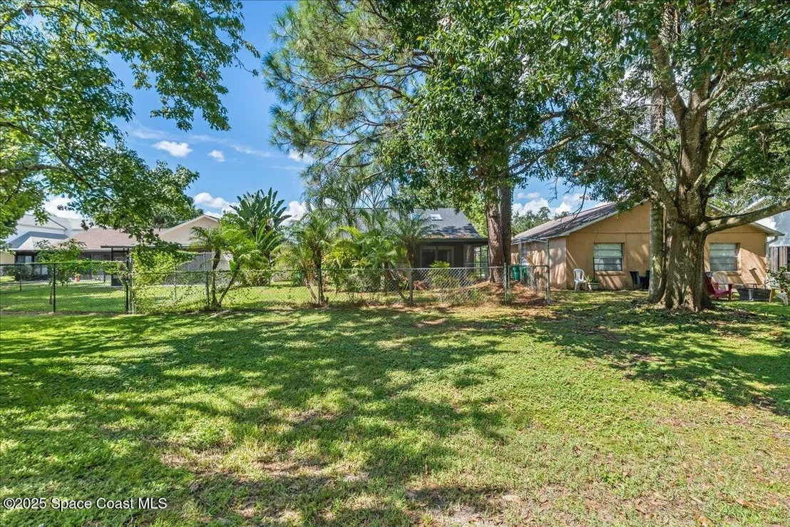 Photo of 2713 Winchester Drive