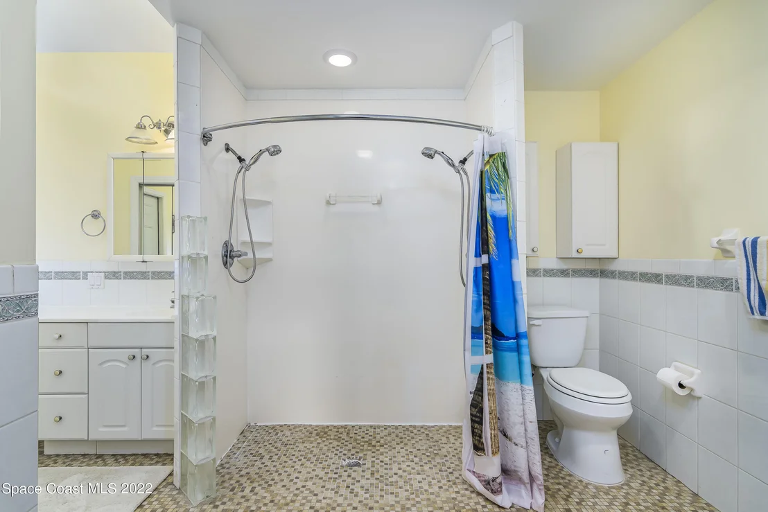 Photo of 2512 Pinehurst Circle