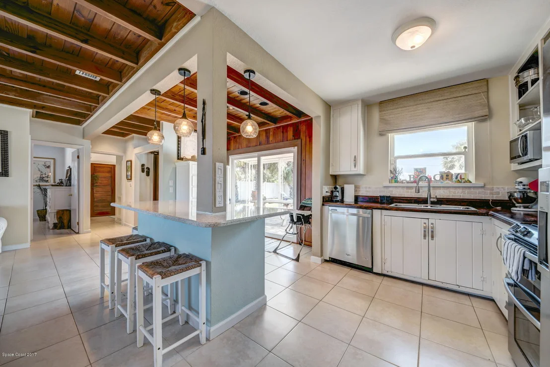 Photo of 113 Franklyn Avenue
