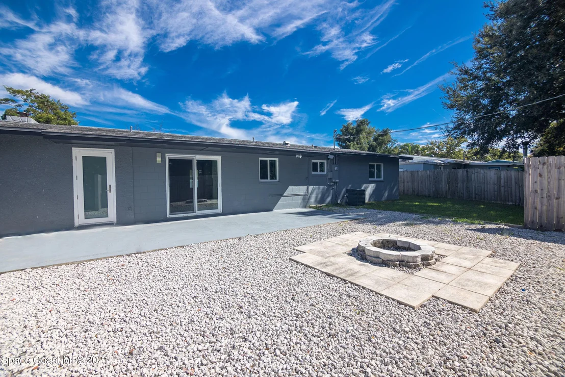 Photo of 1616 Arnold Drive