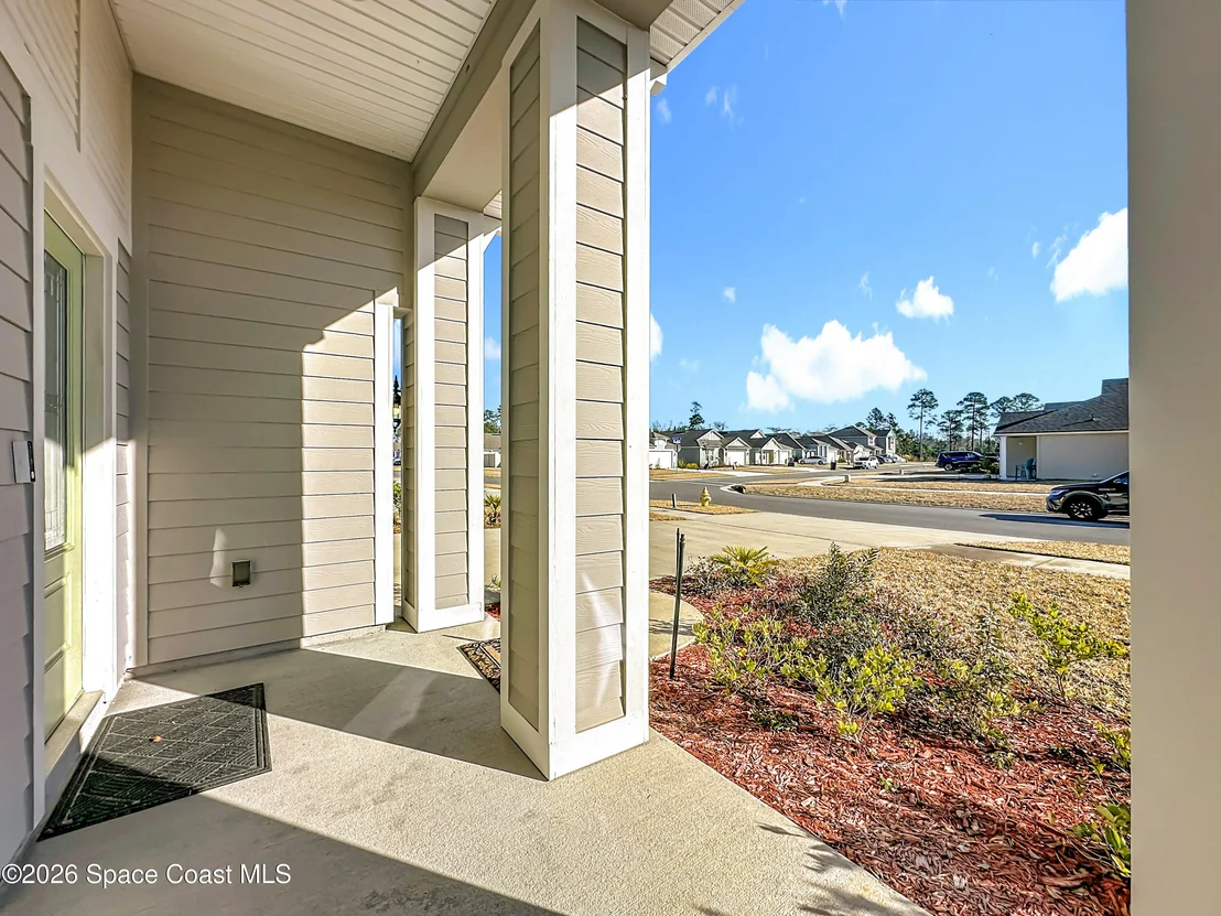 Photo of 65744 Edgewater Drive