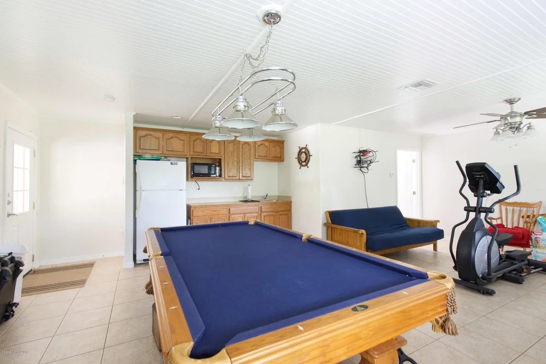 Photo of 4955 Evinrude Road