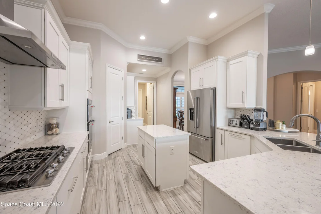 Photo of 7696 Wyndham Drive