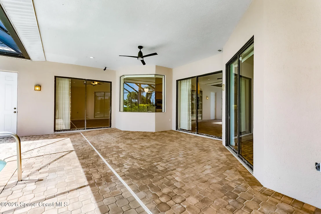 Photo of 515 Lanternback Island Drive