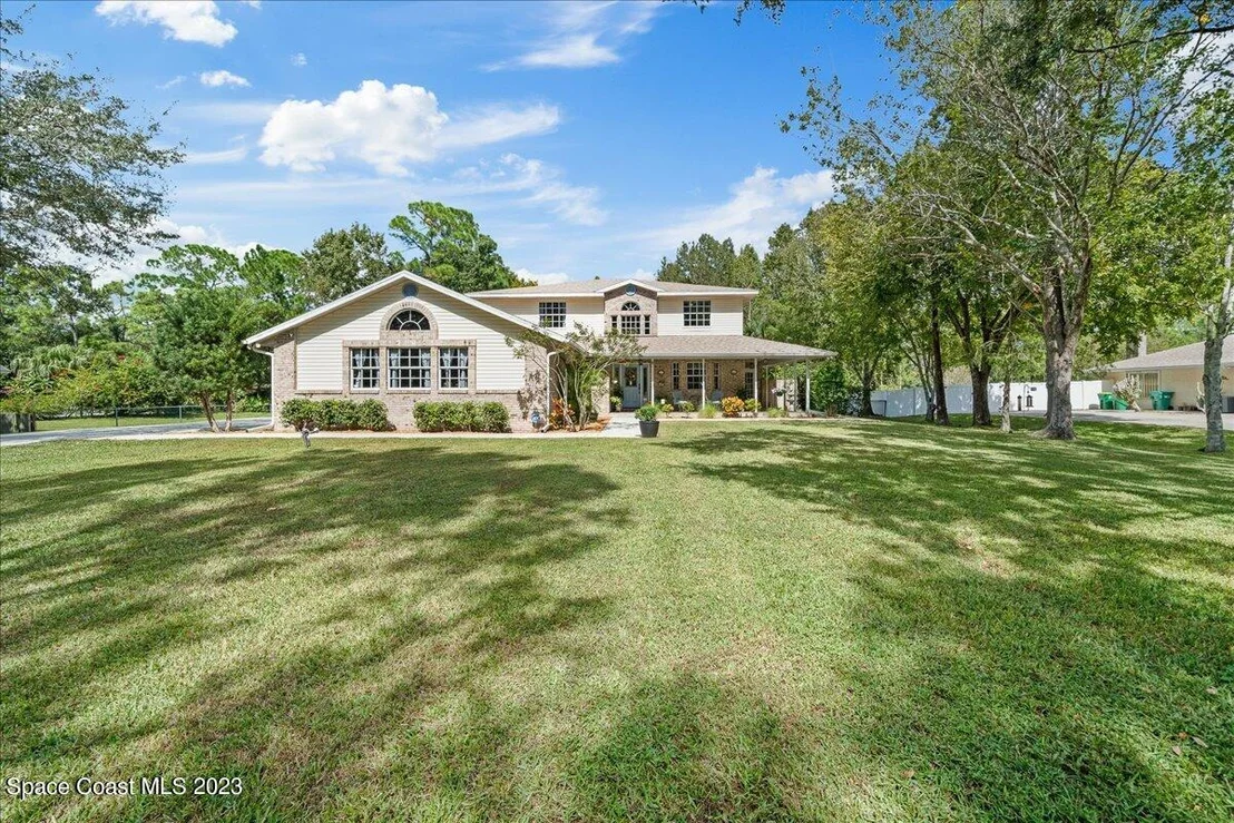 Photo of 5030 Timber Lane Drive