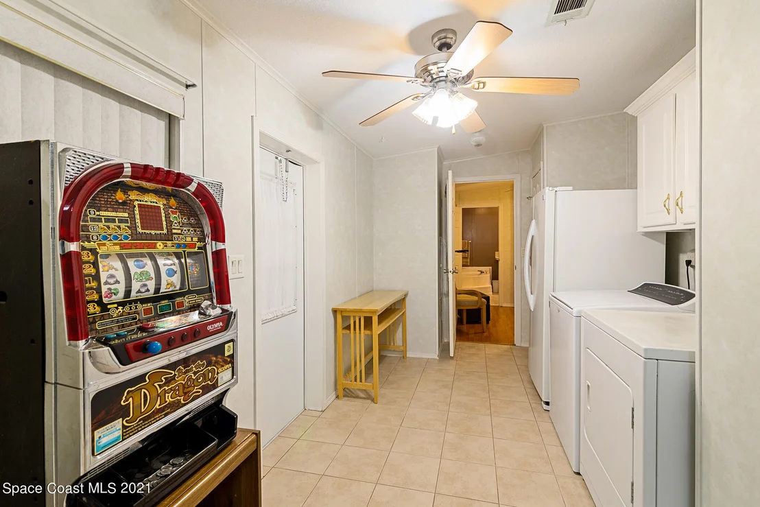Photo of 245 Outer Drive