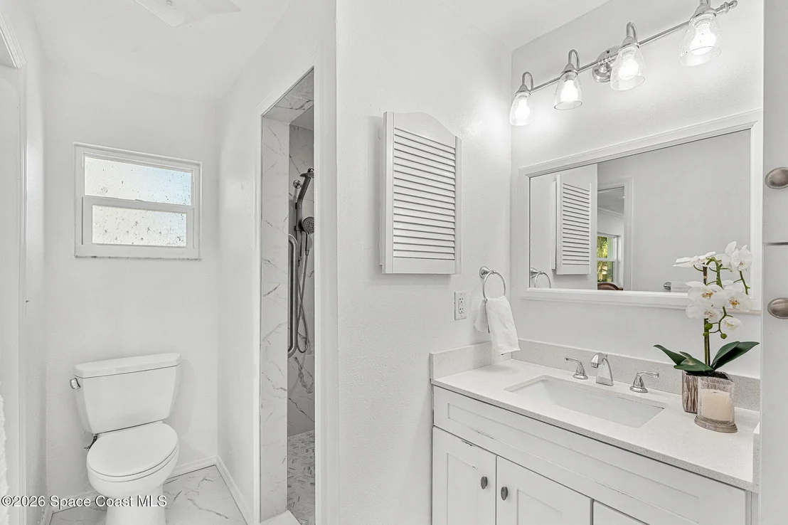 Photo of 135 Oakledge Drive